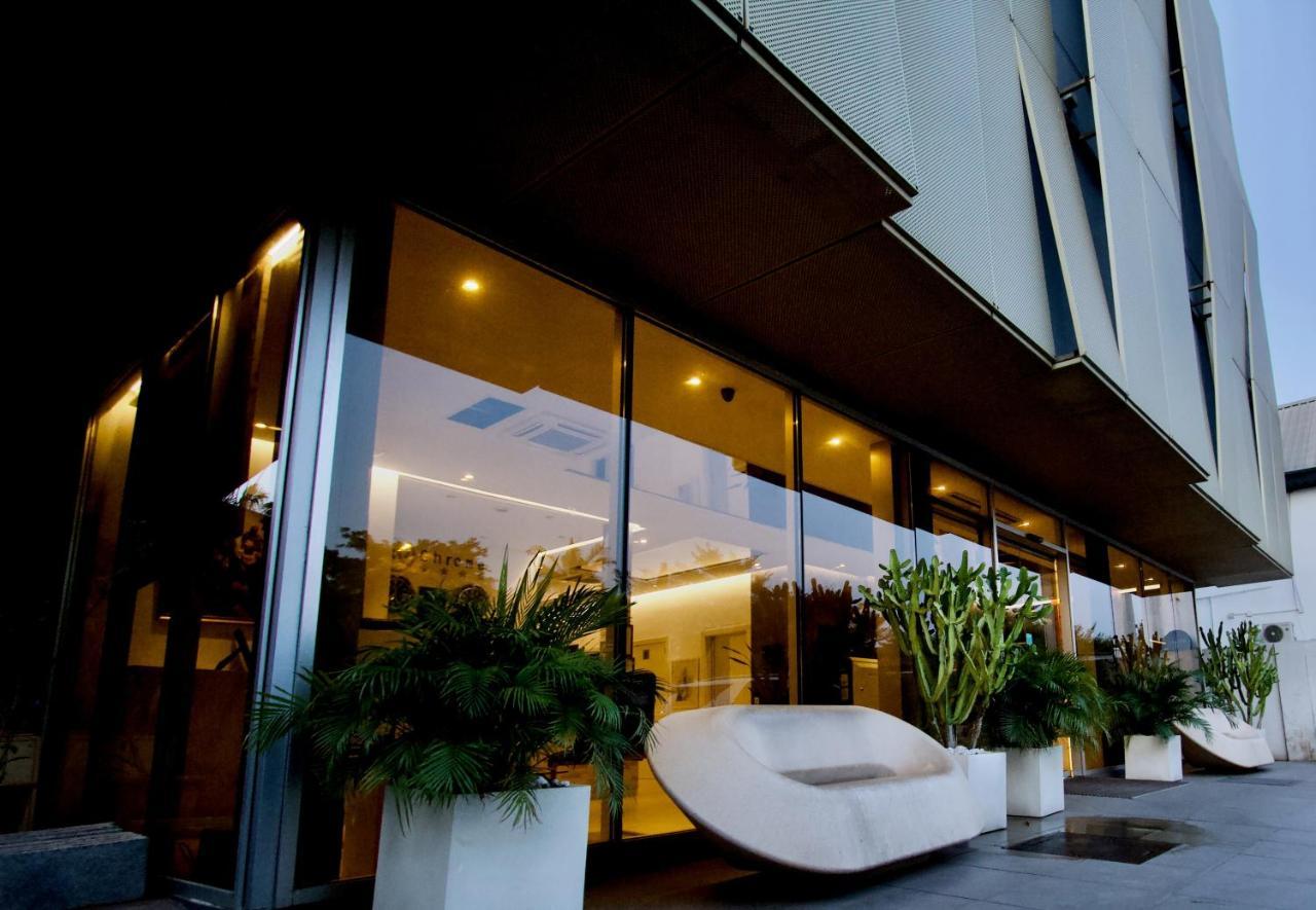 Sv Chrome Hotel Abuja Exterior photo